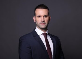 Reagon kryeministri i Malit të Zi pas rrahjes së tre shtetasve shqiptarë