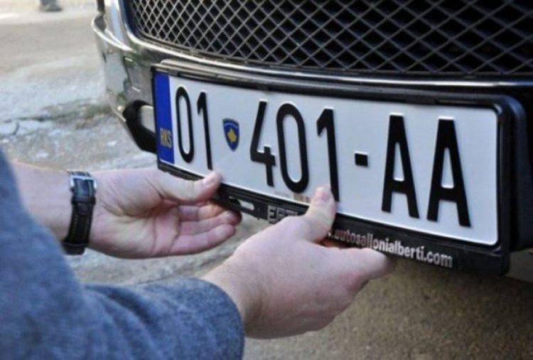 Nga sot automjetet me targa RKS mund të qarkullojnë lirshëm në Serbi