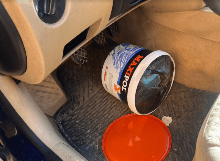 Gjenden mbi 1.5 kg narkotikë në veturën e të dyshuarit që sulmoi policinë në veri