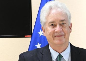 Media amerikane: Shefi i CIA-s do të dërgohet për të negociuar marrëveshjen midis Hamasit dhe Izraelit