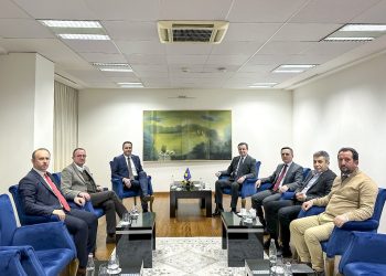 Takimi i Kurtit me opozitarët shqiptarë nga Maqedonia e Veriut, kryeministria jep detaje