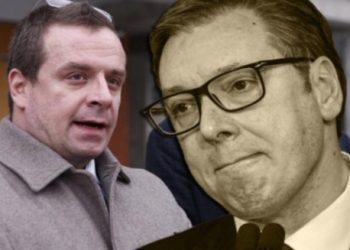 Avokati serb bëri homazhe te varrezat e familjes Jashari, Vuçiq: Turpi është mbi të, policia e prokuroria ta kryejnë detyrën