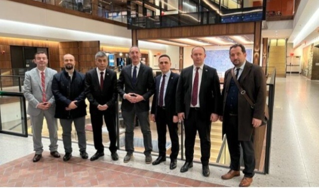 Krerët e LEN-t takohen me ekspertin amerikan Edward Joseph