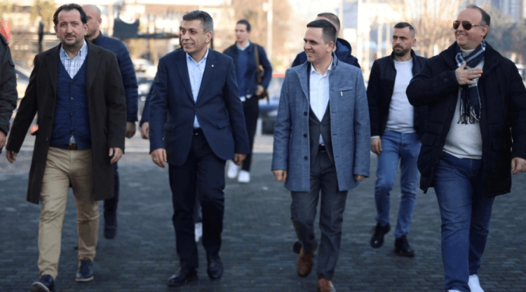 Anketa e IHR në Maqedoni të Veriut me rritje të madhe për opozitën shqiptare