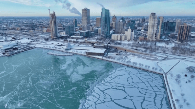 Temperatura deri në -45 gradë në ShBA dhe Kanada, 27 të vdekur nga hipotermia e aksidentet