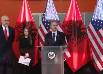 Blinken në Tiranë: Faleminderit për mikpritjen!