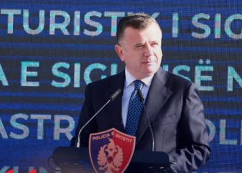 Nisin hetimet për rastin e artistëve kosovarë që u ndaluan në Shqipëri