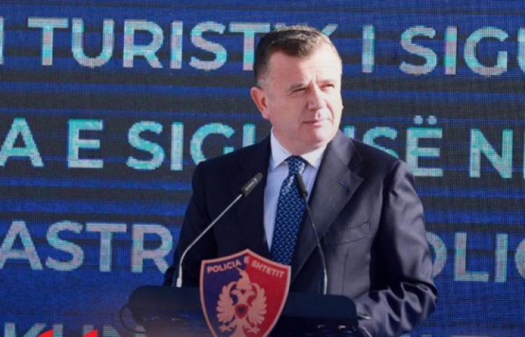 Nisin hetimet për rastin e artistëve kosovarë që u ndaluan në Shqipëri