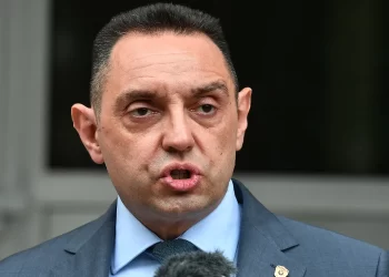 Vulin provokon Perëndimin: Bota Serbe nuk ndalet, pavarësisht sanksioneve