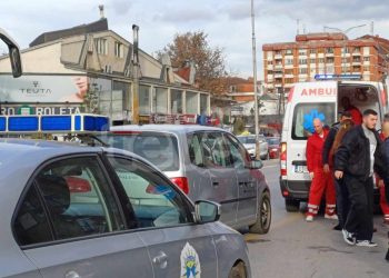 Aksident tek Bill Klintoni në Prishtinë