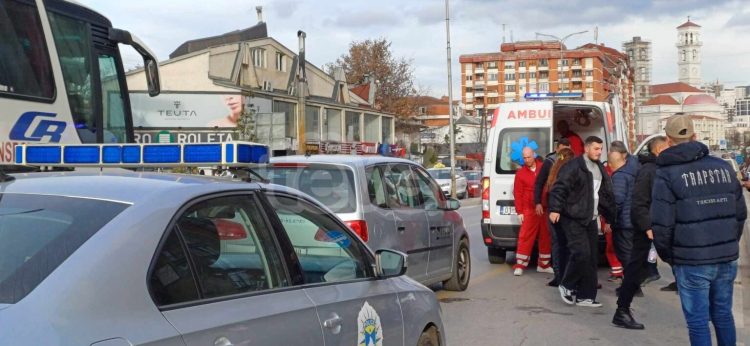 Aksident tek Bill Klintoni në Prishtinë