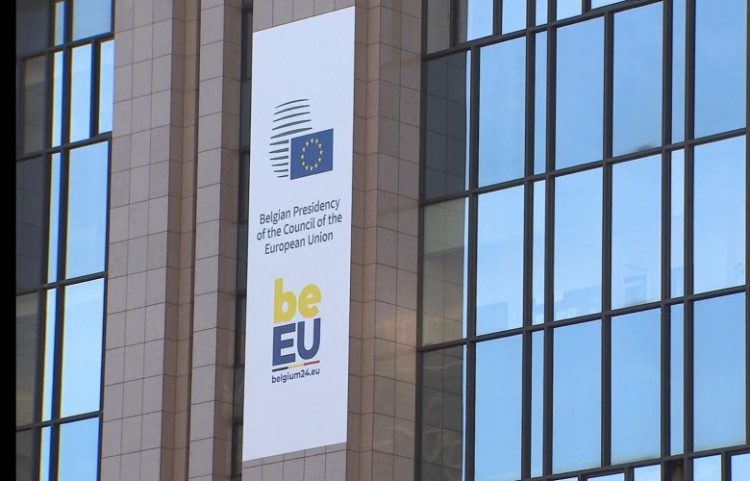 Propozohet përfshirja e detyrimeve të Serbisë nga dialogu