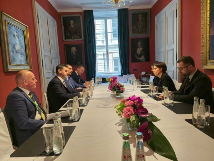 Gërvalla takon homologun nga Malta, në fokus thellimi i marrëdhënieve diplomatike dhe bashkëpunimi në ekonomi