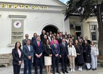 UP kremton Ditën Ndërkombëtare të Gjuhës Amtare, merr pjesë edhe Kurti