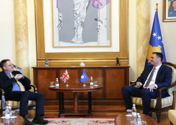 Konjufca në takim lamtumirës me Abbott: Mbështetje e palëkundur për Kosovën