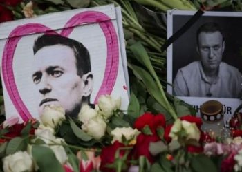 Trupi i Navalnyt do të mbahet për 2 javë nga autoritetet ruse