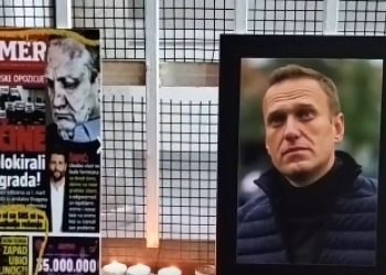 OJQ-të kosovare nderojnë me homazhe liderin opozitar rus Navalny