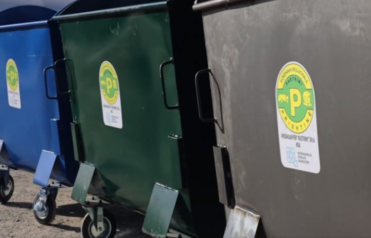 Telashe me mbeturinat, nga e hëna edhe 300 kontejnerë vendosen në kryeqytet