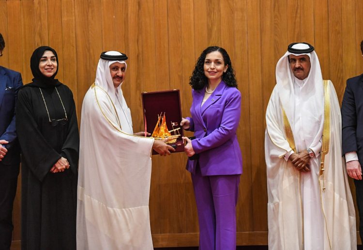 Osmani në tryezën ekonomike në Doha: Kosova me potencial të jashtëzakonshëm