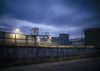 Amerika sanksionon tre zyrtarë të burgut rus ku vdiq Navalny