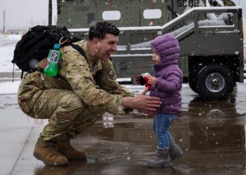 Ushtarët amerikanë kthehen në shtëpi pas 10 muajsh shërbim në Kosovë, Garda Kombëtare publikon fotografitë