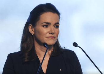 Dorëhiqet presidentja e Hungarisë