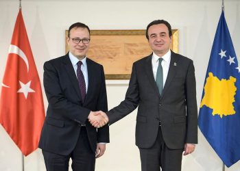 Kurti takon Angilin, flasin për rritjen e bashkëpunimit tregtar mes dy vendeve