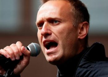 Vdes në burg opozitari rus Aleksei Navalny