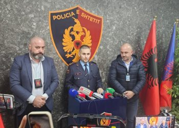 Ngjarja e rëndë në Durrës, policia thotë se ekzekutori ishte djali – të përfshirë e gjithë familja