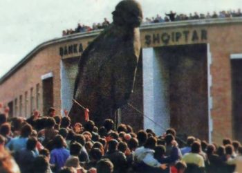 Ditët e Kujtesës: Nderohen kundërshtarët e sistemit komunist në Shqipëri