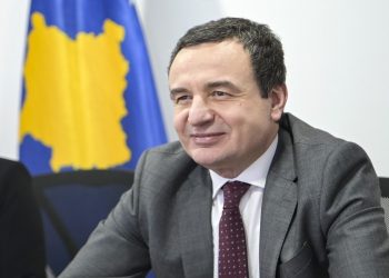 Kryeministri Kurti bisedon me Hughes, temë përforcimi i marrëdhënieve Kosovë-Irlandë
