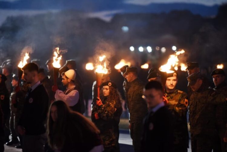 Nata e Zjarreve në Prekaz, ndizen flakadanët