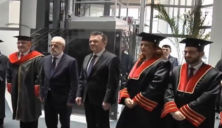 Kryeministri Xhaferi e artisti Shaqiri nderohen me çmimin `Fadil Sulejmani`