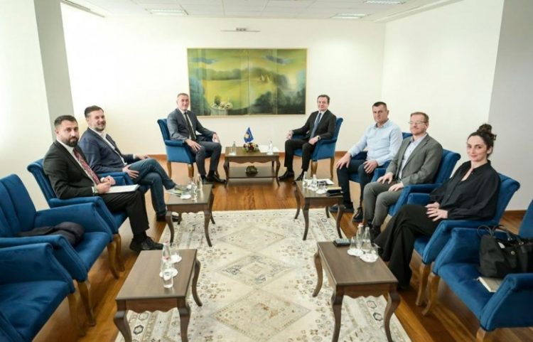 Kurti:Qeveria e përkushtuar për përmirësimin e mirëqenies për çdo komunitet