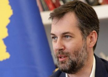 Ministri Çeku për suksesin e Sadikut: Moment plot krenari për vendin tonë