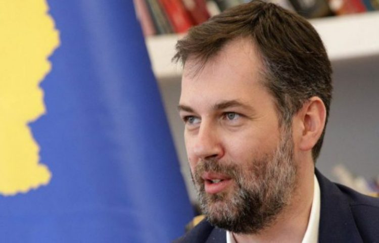 Ministri Çeku për suksesin e Sadikut: Moment plot krenari për vendin tonë