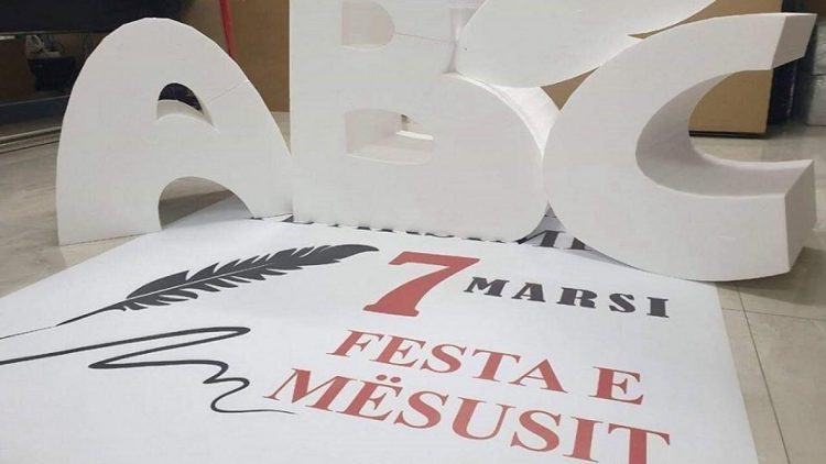 Sot 7 Marsi-Dita e Mësuesit