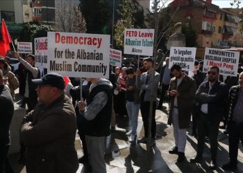 Shqipëri, tubim mbi shkeljet në zgjedhjet në KMSH