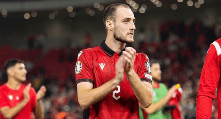 Juventus kërkon Mitaj, Reja thur elozhe për mbrojtësin shqiptar