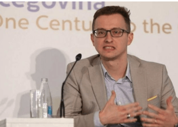 Mujanoviq: Lajm pozitiv largimi i Lajçakut