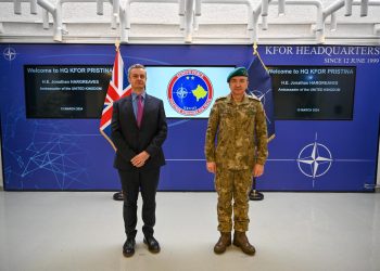 Komandati i KFOR-it takoi ambasadorin e ri britanik në Kosovë, temë kryesore siguria dhe dialogu