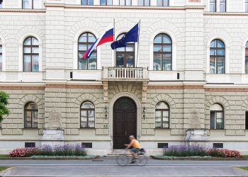 Deputetë të Parlamentit të Sllovenisë kërkojnë njohjen e Palestinës