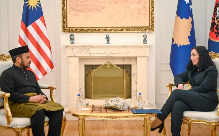 Osmani i pranon letrat kredenciale nga ambasadori jorezident i Malajzisë