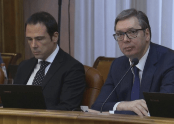 Mbledh Këshillin e Sigurisë Kombëtare, Vuçiq: Nuk duam luftë, mbrojtja e vendit prioritet!