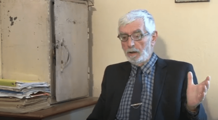 Ndahet nga jeta poeti korçar Ylber Merdani, simbol i rezistencës dhe qytetarisë