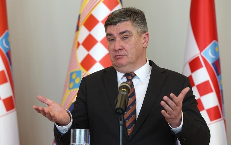 Presidenti kroat jep dorëheqje