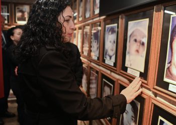 Presidentja Osmani: Kushdo që thotë se në Kosovë s’u krye gje*nocid, le të shkojë në Poklek