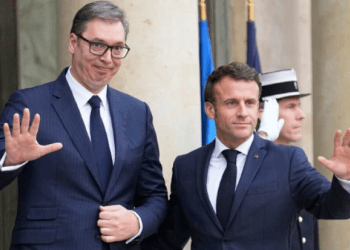 Stadner e quan qesharake deklaratën e Macron për Serbinë: Po përdor kartën e “miqësisë historike” për ta bindur Vuçiqin që të zgjohet