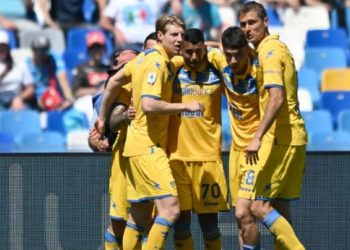 Napoli barazon me skuadrën që lufton për mbijetesë