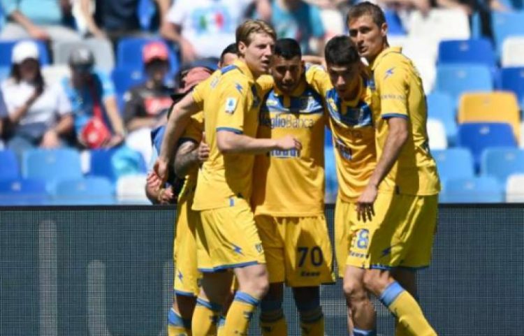 Napoli barazon me skuadrën që lufton për mbijetesë